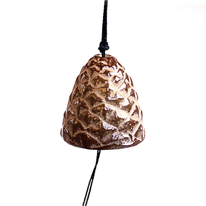 clochette a vent japonaise furin pive brun fonte