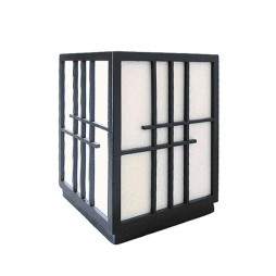 SHOJI, belle lumière tamisée avec cette lampe japonaise en bois noir