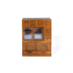 Meuble à thé japonais