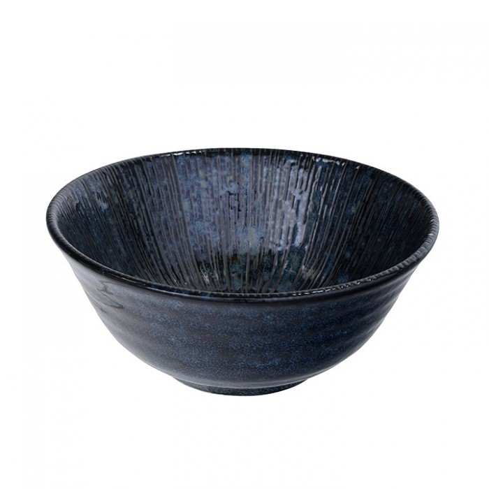 Assiette COSMOS, sont émaillées dans les tonalités du ciel la nuit.