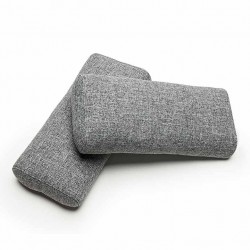 Modulable avec une structure en métal, pieds et accoudoirs en chêne massif.