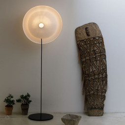 Lampadaire DIVA de Céline Wright