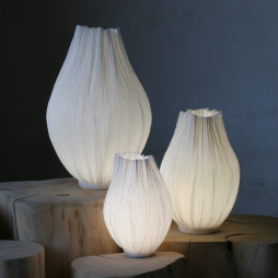 Lampe à poser 'Clochette fermée' - Charlot & Cie