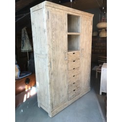 copy of Armoire décapée
