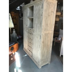 copy of Armoire décapée