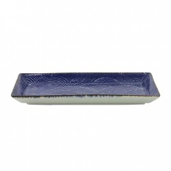 Assiette japonaise bleue en porcelaine SEGAIA motif vagues de l'océan