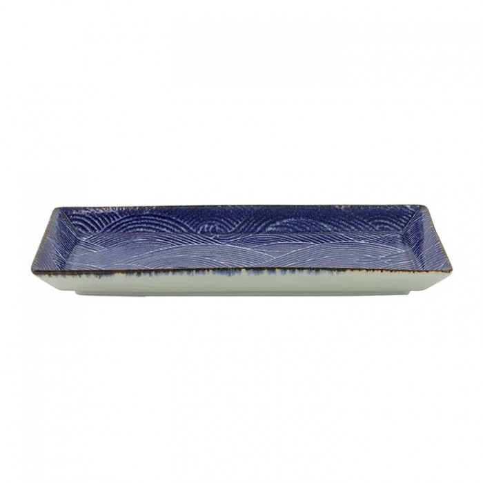 Assiette japonaise bleue en porcelaine SEGAIA motif vagues de l'océan
