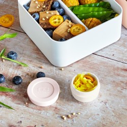 Une boite bento romantique... MONBENTO est là, avec des roses