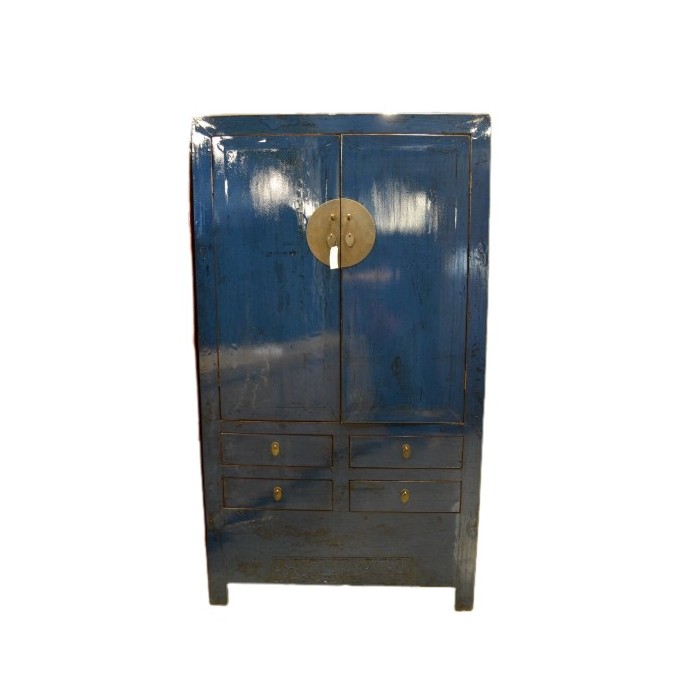 Grande armoire rouge