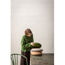 Shakati, le coussin galette en feutre de laine sans couture