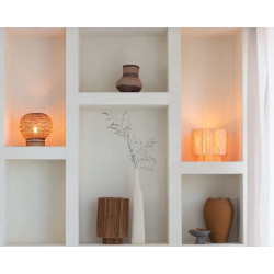 Lampe de table Barbados – Finition brune naturelle, ambiance intérieure moderne