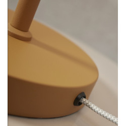 Lampe de table PORTO – Design épuré en métal | It’s About Romi