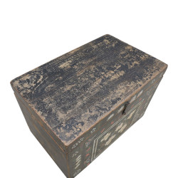 Coffre ancien peint à la main – Peuplier du Shanxi | Pièce unique centenaire