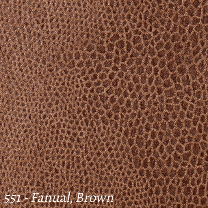 Modulable avec une structure en métal, pieds et accoudoirs en chêne massif.