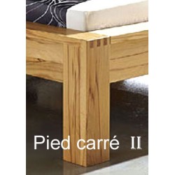 Lit CARMA MORI en bois massif avec un grand dossier, made in Germany