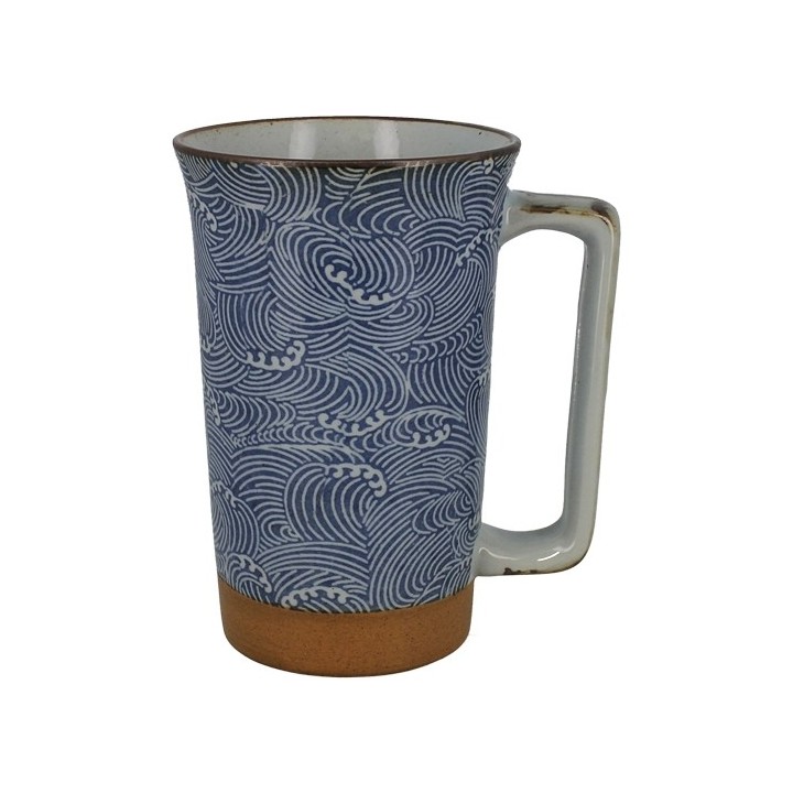 Grand mug du Japon  0,6 l.  Fleurettes bleues