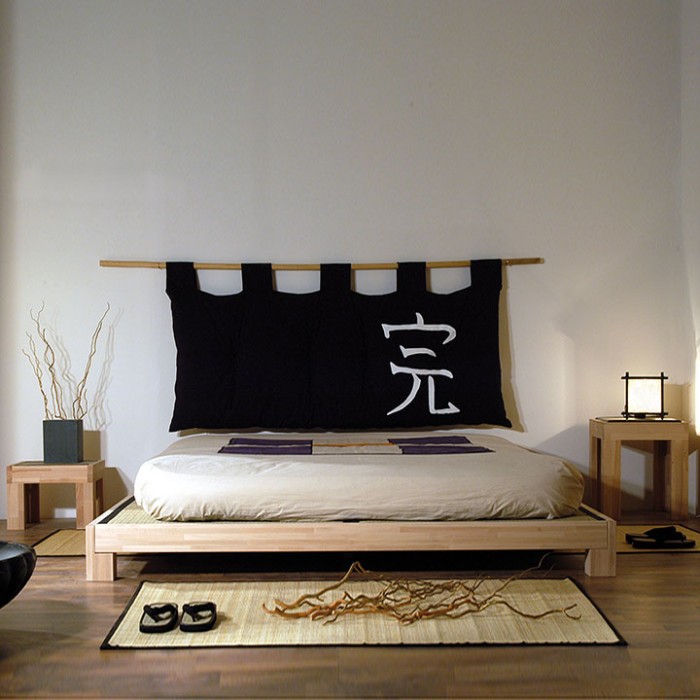 Lit tatami japonais NAÏTO en hêtre sans métal, brut, huilé ou teinté.