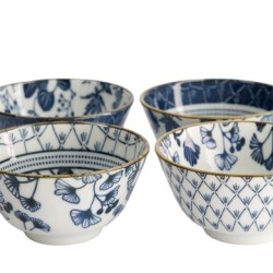 Bols tayo FLORIKA empilés, décors bleus sur porcelaine blanche