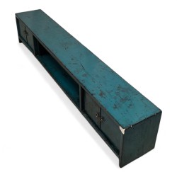 Meuble Kang bas en pin avec tiroirs bleu pétrole