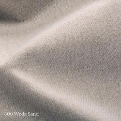 Modulable avec une structure en métal, pieds et accoudoirs en chêne massif.