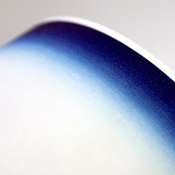 Dégradé bleu réalisé selon la technique traditionnelle Adachi