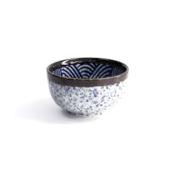 Bol japonais ARASHI, extérieur moucheté bleu et blanc, bord brun, intérieur à vagues bleues