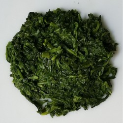 Feuilles de sencha fukamushi infusées, d’un vert profond