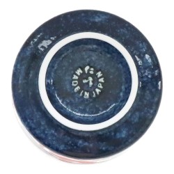 Dessous du bol à matcha KOÏ, pied annulaire et marque Made in Japan